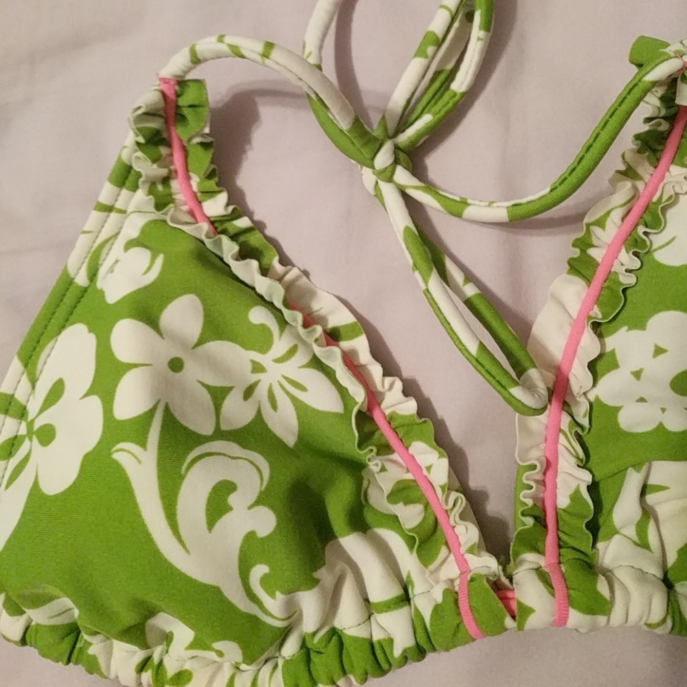 Adorable string bikini